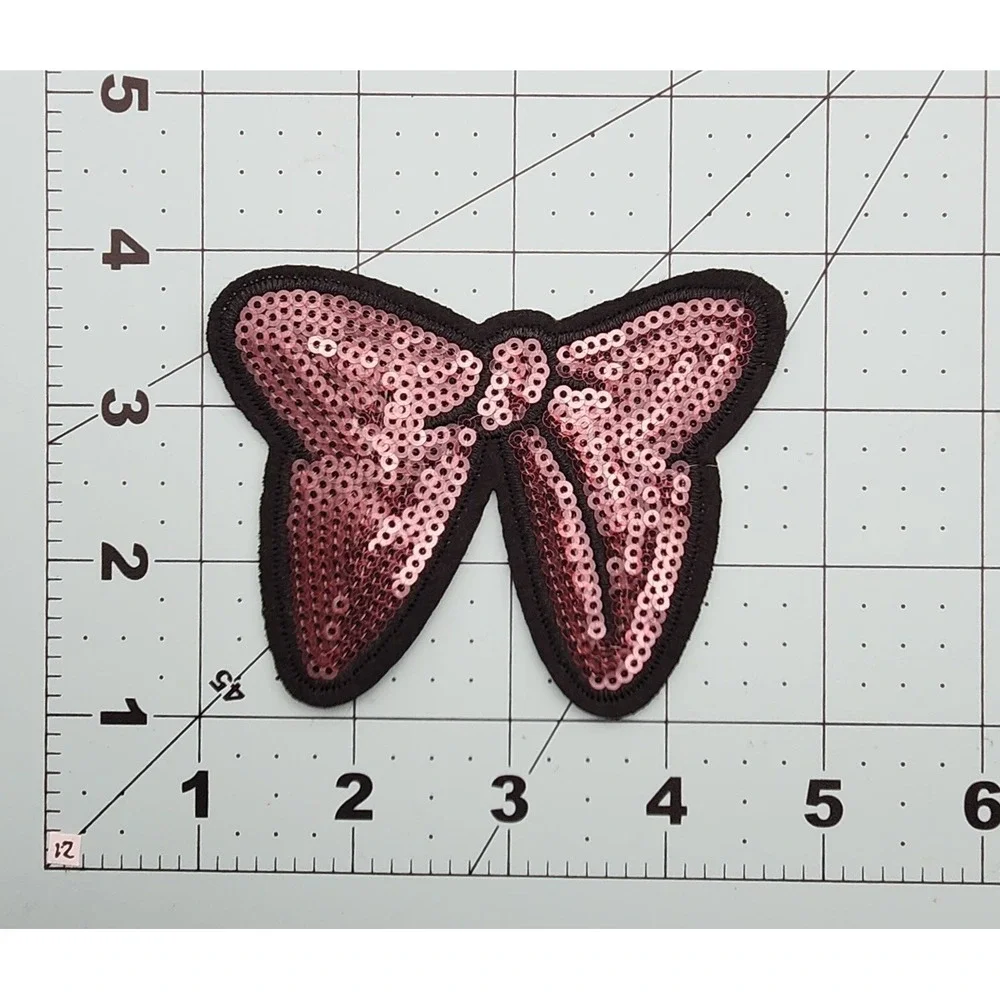 LOT OF MIXED COLORED‎ GLITTERY SEQUINED BOW PATCHES